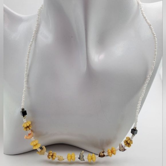Whimsical dolphin chip tribal necklace 😍 ‎ N1032 intricate sea life - Picture 1 of 4